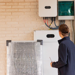 Optimiser l’utilisation de l’énergie solaire grâce aux batteries domestiques Optimiser l’utilisation de l’énergie solaire grâce aux batteries domestiques